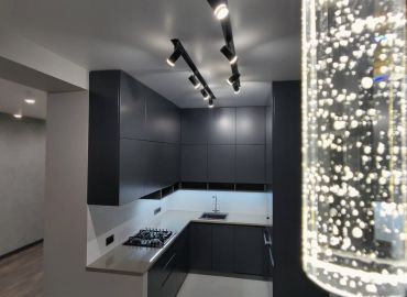 Г-образная столешница для кухни